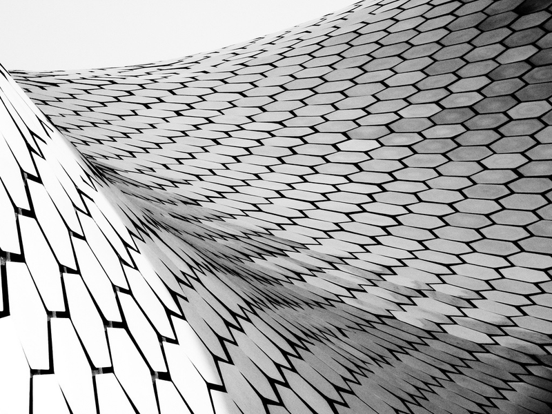 Illustration for article titled Buildings that look like UFO crash landings